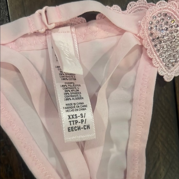 SKIMS Rhinestone Heart Set💕 - Picture 16 of 16